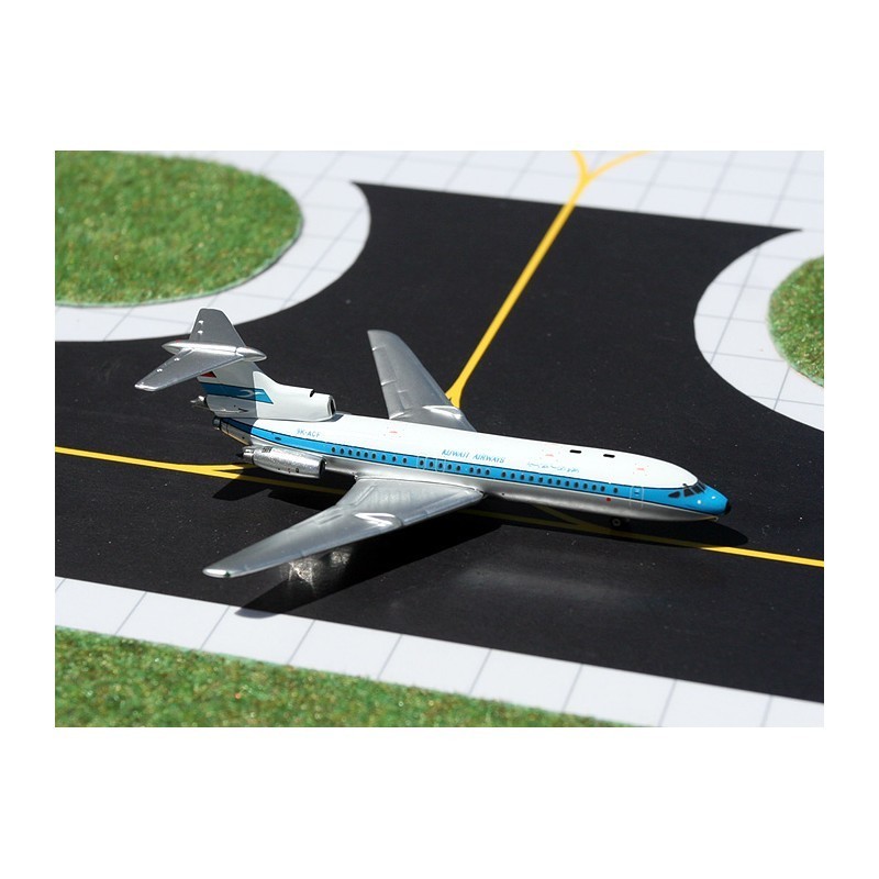 Model redukcyjny HS121 Trident, skala 1:400, GeminiJets. Malowanie Kuwait Airways.