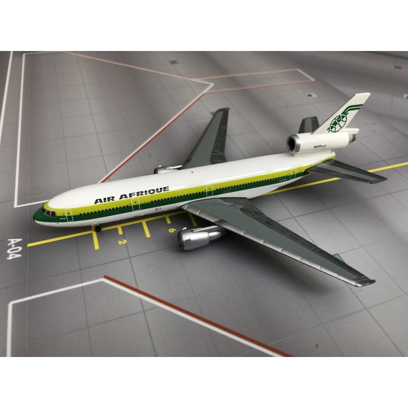 Model samolotu PHOENIX DC-10-30 marki Phoenix PH4RKA078
