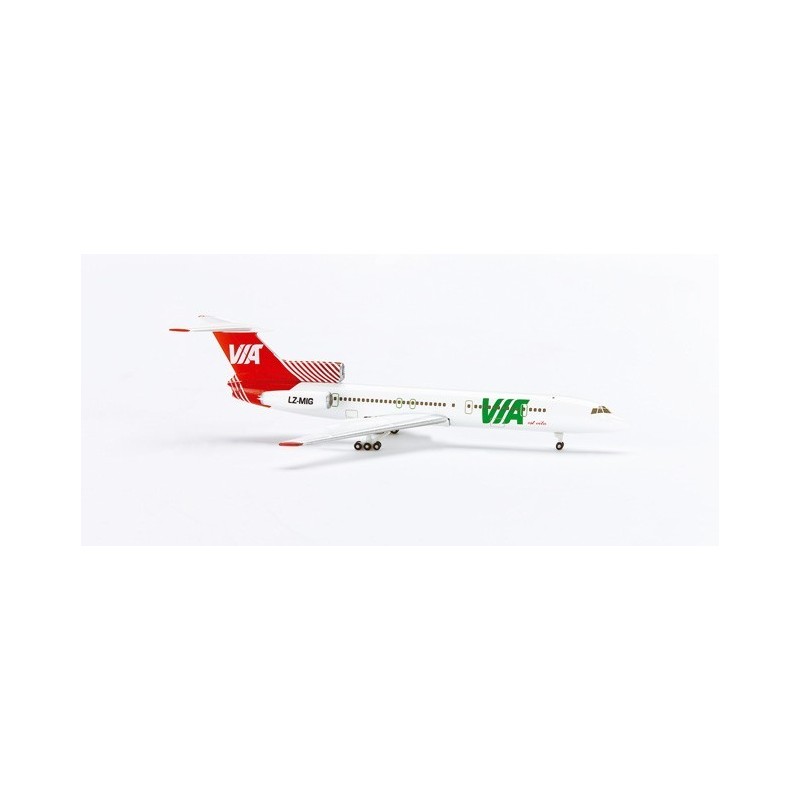 Model samolotu Air Via Tupolev TU-154M marki Herpa HE514026