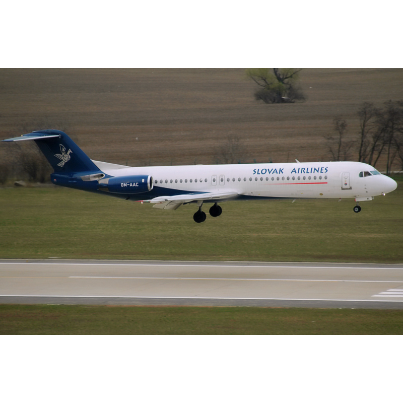 Model samolotu Slovak Airlines Fokker 100 marki Herpa HE509367