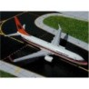 Model Boeing 737-800, skala 1:400, Hapag-Lloyd, biały z pomarańczowymi akcentami.