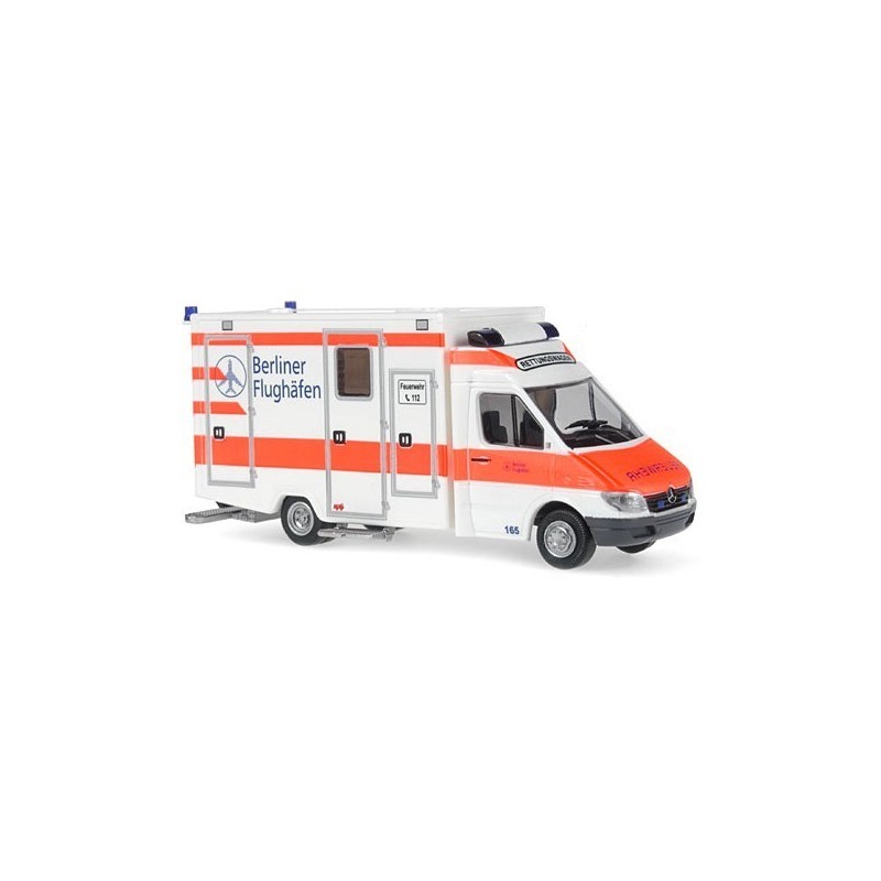 Model pojazdu WIETMARSCHER MB Sprinter RTW "Berliner FlughĂ¤fen" (1/87H0 marki RIETZE AUTOMODELLE RIE61564