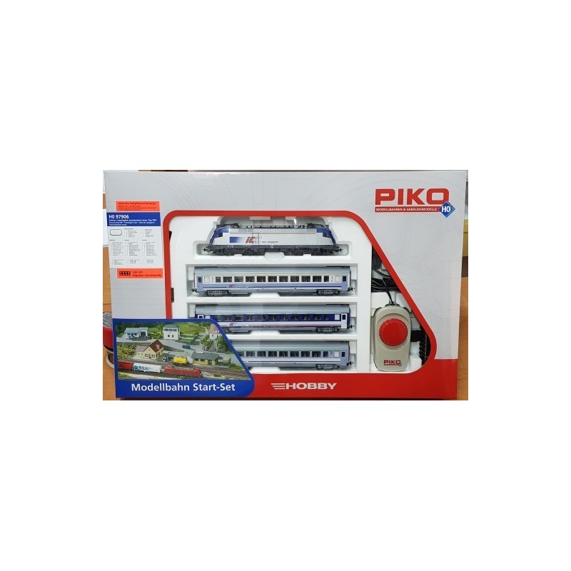 Model lokomotywy Zestaw startowy Taurus PKP InterCity osobowy marki PIKO PI97906