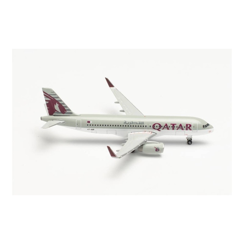Model samolotu QATAR AIRWAYS AIRBUS A320 – A7-AHP marki Herpa HE535670