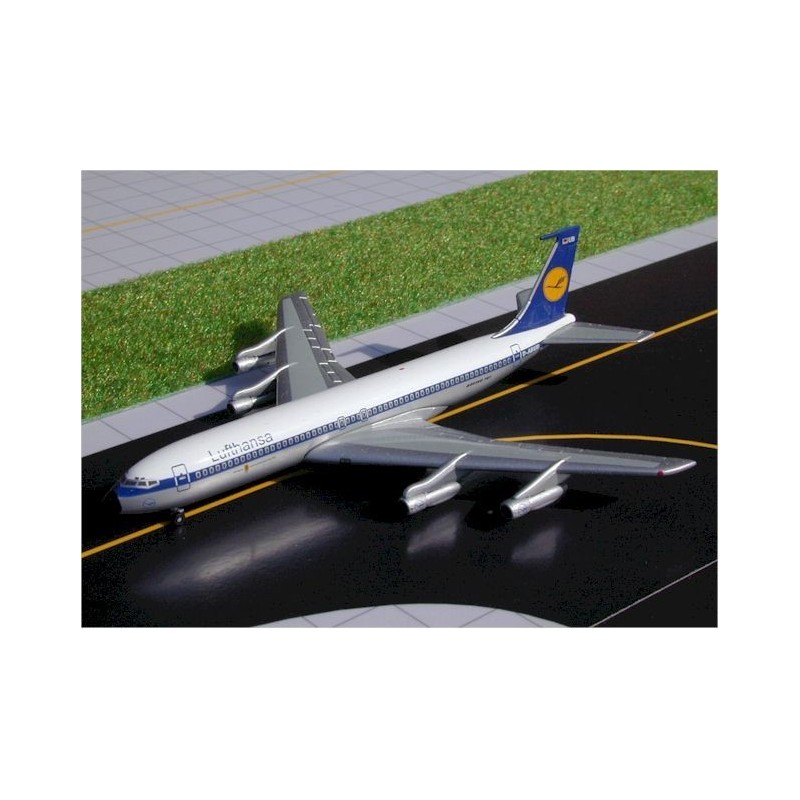 Model redukcyjny Boeing 707-330, skala 1:400, Geminijets. Malowanie Lufthansa, detale.