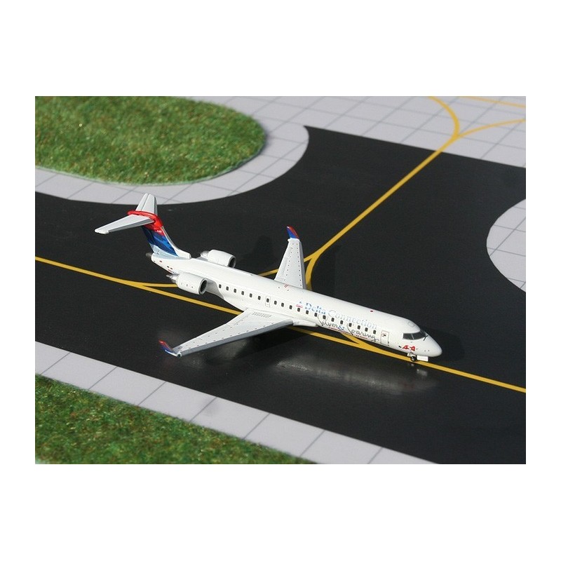Model samolotu GeminiJets CRJ700 BOMBARDIER marki GeminiJets GJDAL728