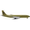 Model redukcyjny Boeing 707-300F German Cargo, skala 1:400, HERPA. Żółty kadłub, logo i detale.