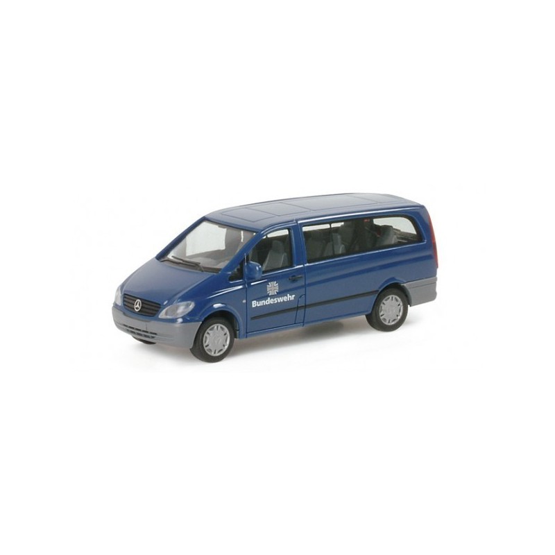 Model pojazdu Mercedes-Benz Vito Bus "German military fleet" marki Herpa HE046787