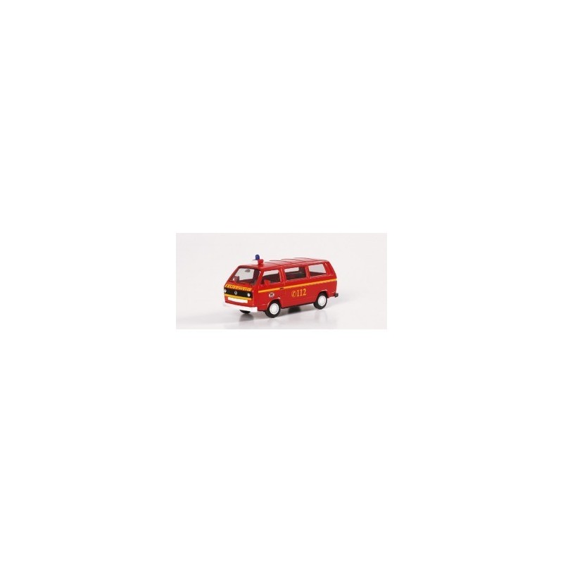 Model pojazdu VW T4 Bus "Duesseldorf City Fire Department" marki Herpa HE046749