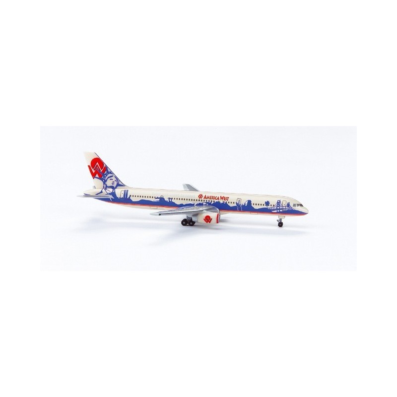 Model samolotu Boeing 757-200 "Teamwork" America West, skala 1:500, HERPA. Biały kadłub z czerwono-niebieskim malowaniem.