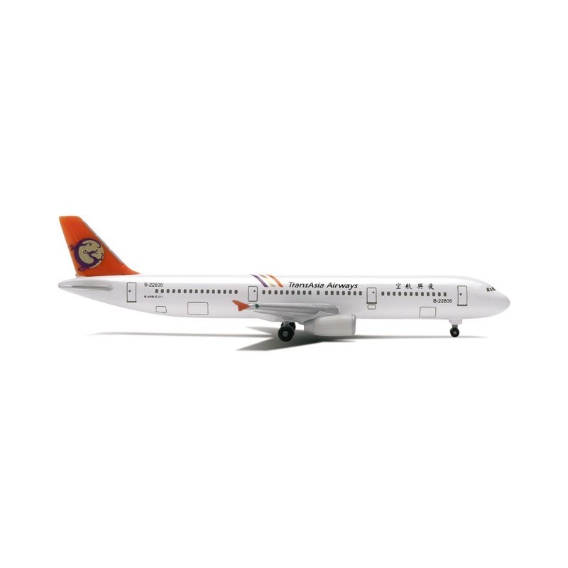 Model redukcyjny Airbus A321-100 linii TransAsia Airways, skala 1:500, HERPA. Biały kadłub, pomarańczowy ogon z logo, oznaczenia