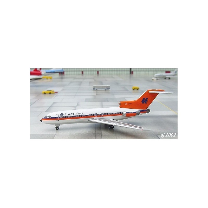 Model samolotu Boeing 727-100, skala 1:500, Herpa, w malowaniu Hapag-Lloyd.