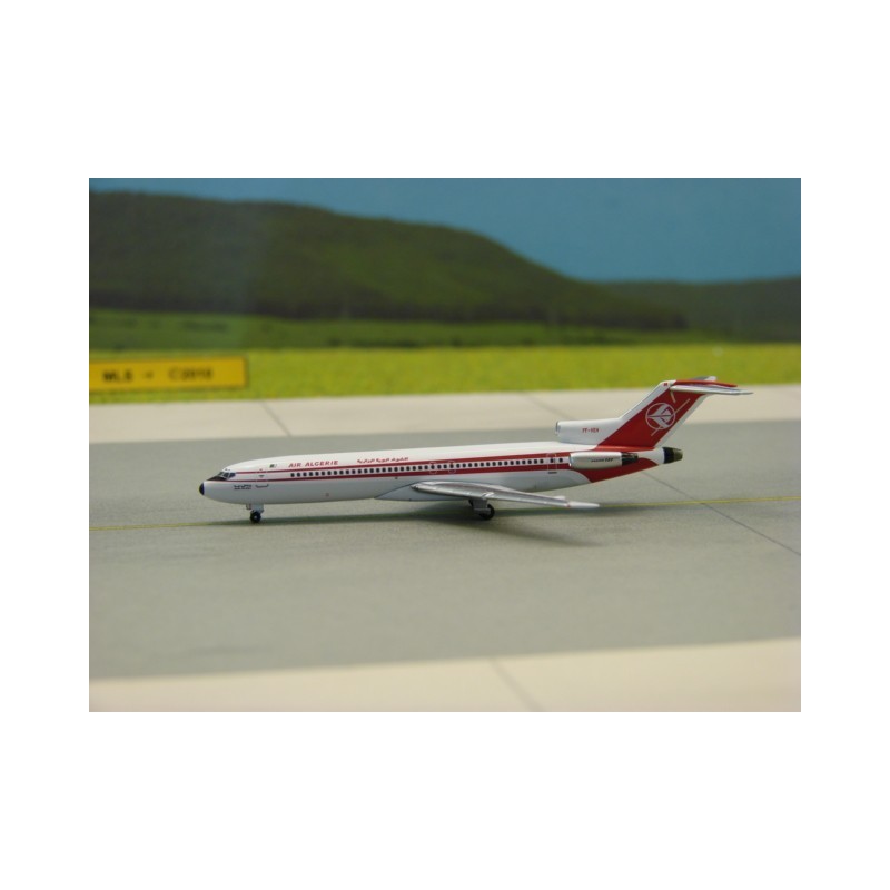 Model samolotu Boeing 727-200, skala 1:500, Air Algerie, czerwono-biały.