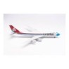 Model samolotu SAMOLOT CARGOLUX BOEING 747-8F “NOT WITHOUT MY MASK” – LX-VCF marki Herpa HE571272