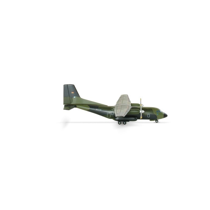 Luftwaffe LTG62 C-160 Transall, skala 1:500, Herpa. Zielony kamuflaż.