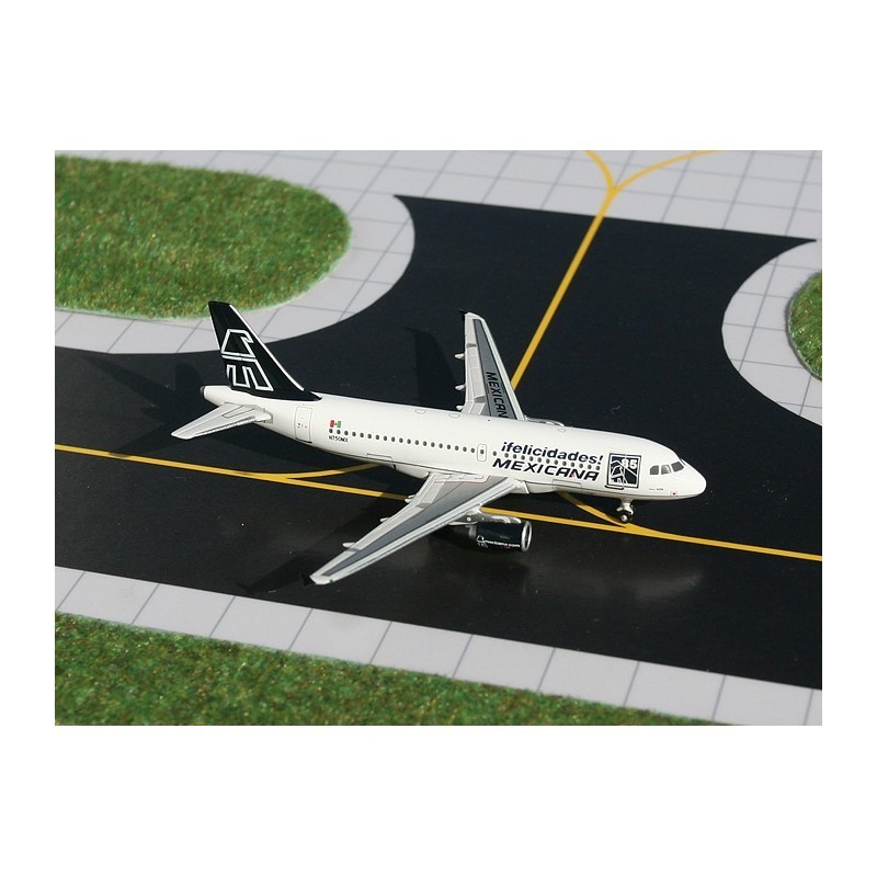Model samolotu Airbus A319, skala 1:400, GeminiJets. Malowanie linii lotniczej Mexicana, detale jak na prawdziwym.