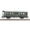 Wagon przedziałowy 2 klasy PKP PIKO 53136 H0, epoka III, przezroczyste okna, szczegółowe wnętrze i historyczne oznaczenia.