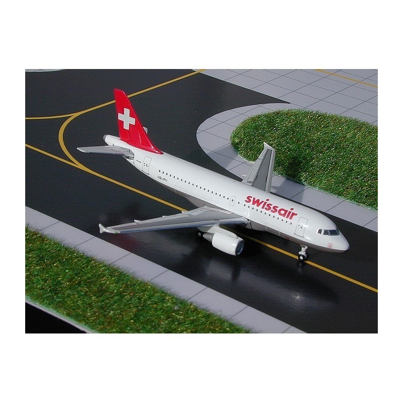 Model redukcyjny Airbus A319, skala 1:400, GeminiJets. Malowanie Swissair, detale linii lotniczej.