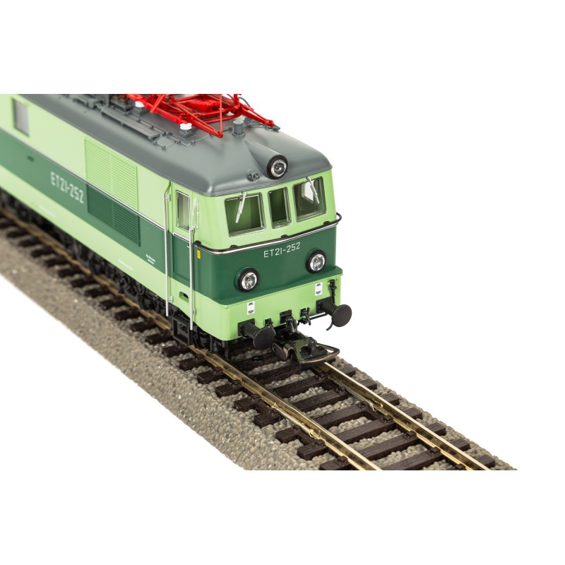 Lokomotywa PIKO ET21 51618 H0 | Artykuły Modelarskie