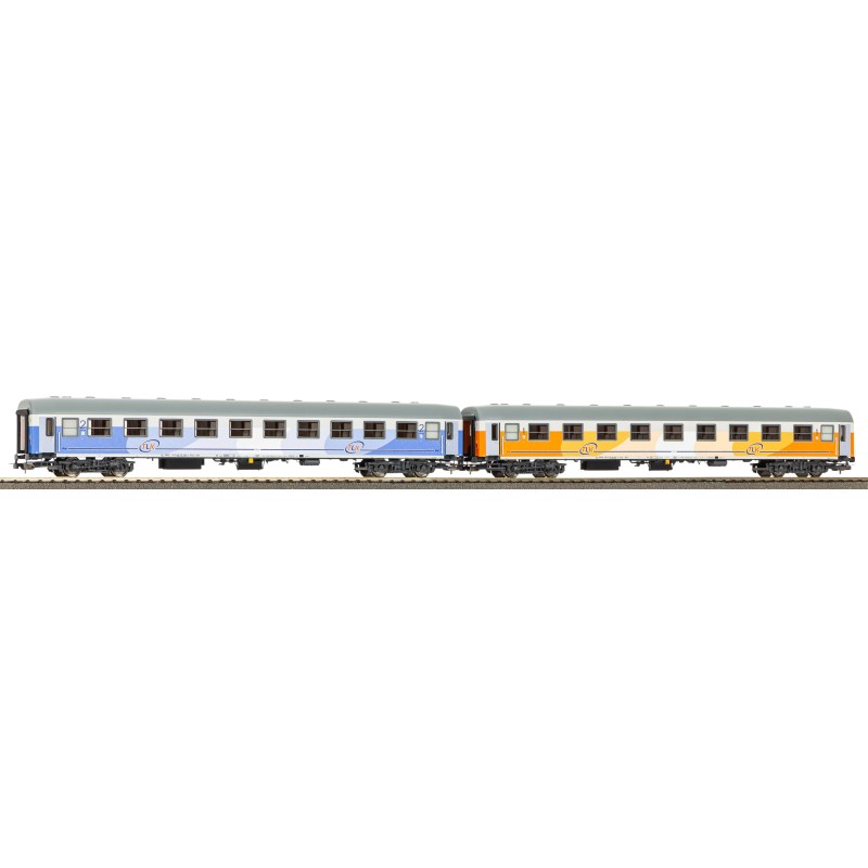 PIKO 28336 H0, zestaw wagonów PKP IC 111Ah i 112Ag, biało-niebieskie i biało-pomarańczowe malowanie TLK.