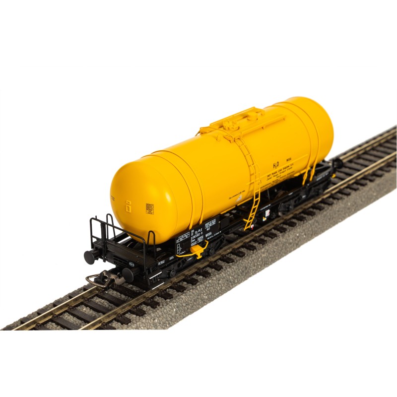 Wagon cysterna 406Ra PIKO 58461 H0 | Artykuły Modelarskie
