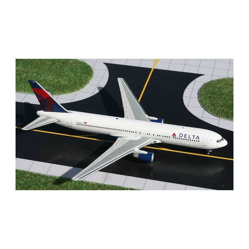 Boeing 767-300 Delta GeminiJets | Artykuły Modelarskie
