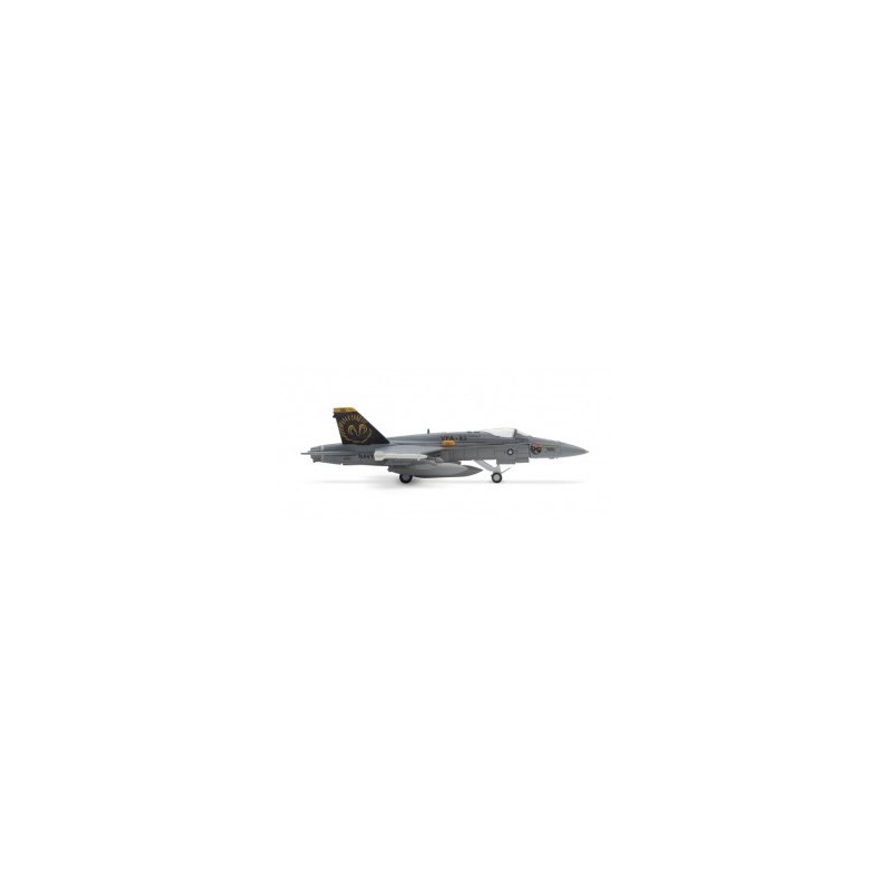 Model VFA-83 McDonnell Douglas F/A-18C Hornet "Rampagers" CAG Bird, skala 1:200, HERPA. Szary myśliwiec z czarno-żółtą dekoracją