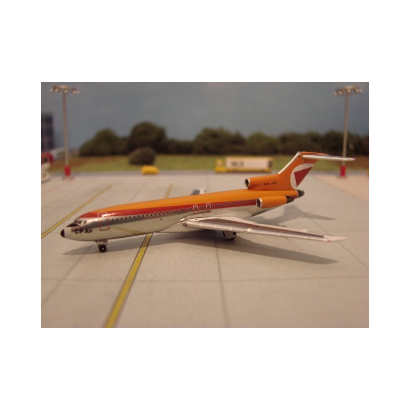 Model Boeing 727-100 CP Air, skala 1:200, 500 Inflight. Malowanie Canadian Pacific Airlines, detale 3D.