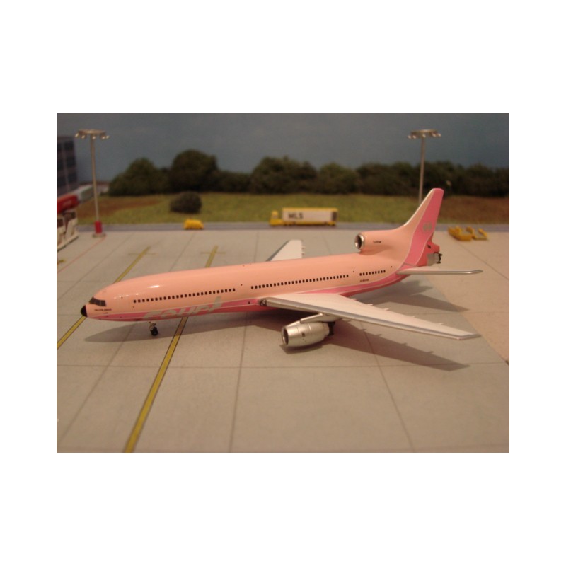 Lockheed L-1011 TriStar, skala 1:500, Court Line Aviation, różowy.