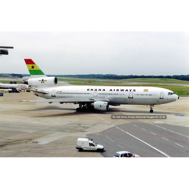 McDonnell Douglas DC-10, skala 1:400, Ghana Airways.