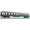 Model wagonu osobowego FLA5612, skala 1:87, epoka III, DB, zielono-kremowy.