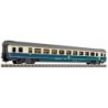 Model redukcyjny wagonu osobowego FLA5614, skala 1:87. Niebiesko-biały, gotowy do użycia.