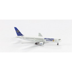 Skymark Airlines Boeing...