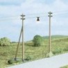 Dwa słupy telegraficzne z lampą, skala 1/87 H0, model redukcyjny.