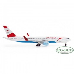 Austrian Airlines Boeing...