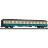 Wagon osobowy ROCO 44747, skala H0, zielono-beżowy.