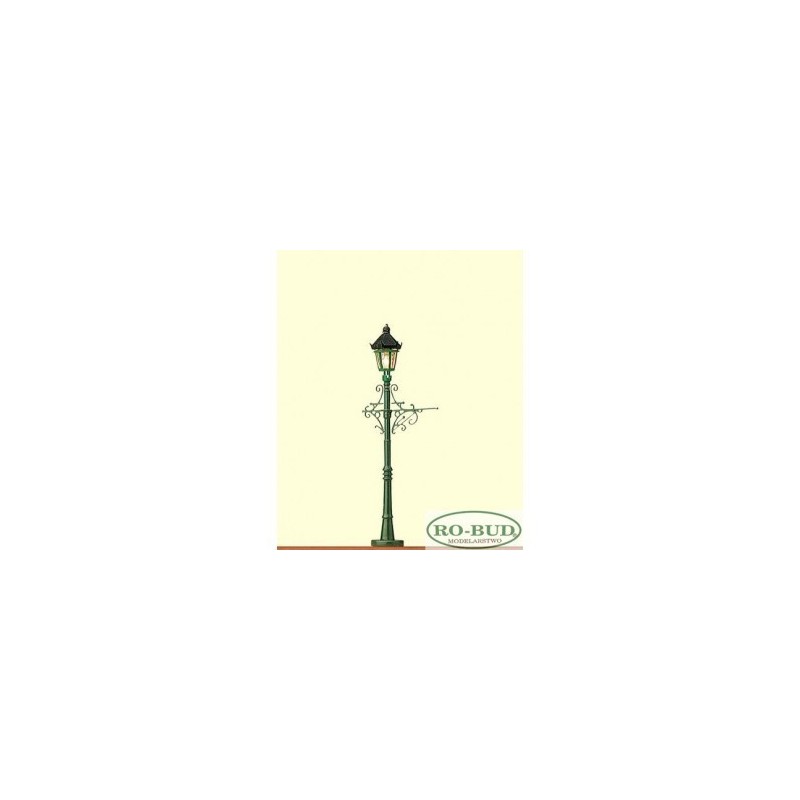 Lampa gazowa, skala 1:160, Ro-Bud. Zielona, z detalami.