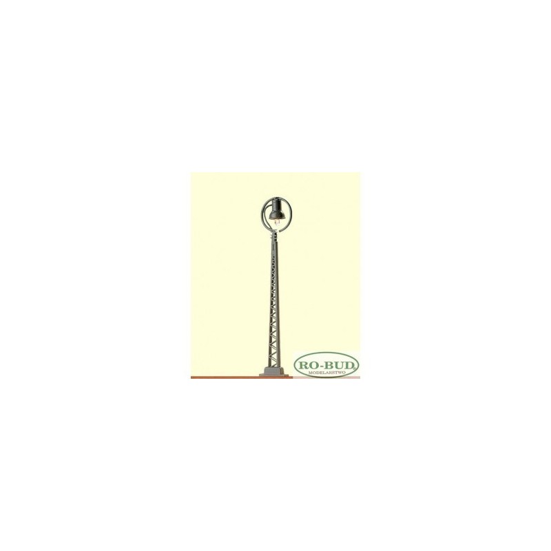Lampa parkowa 2-ramienna, skala 1/160N, model redukcyjny.