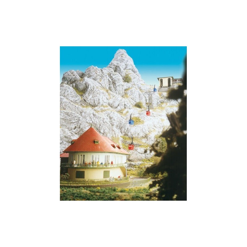 Model Gebäudebausatz, miniatura budynku z wyciągiem, skala nieokreślona.