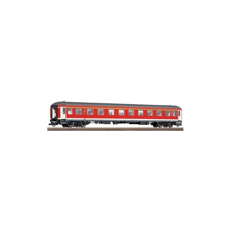 Wagon osobowy ROCO 45047, skala 1:87, czerwony z szarym dachem, detale wnętrza.