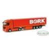 Mercedes Benz Actros LH 08, skala nieznana, Herpa. Czerwona ciężarówka z naczepą, logo Bork.