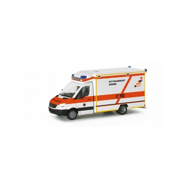 Mercedes-Benz Sprinter RTW "Bremen fire department", skala 1:87, HERPA. Biało-czerwony, z nadbudową dachową i światłem ostrzegaw