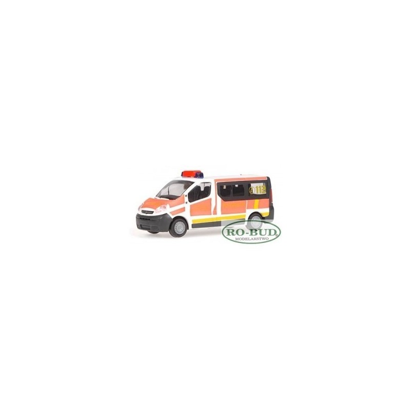 Model redukcyjny Opel Vivaro Feuerwehr, skala 1:87, Ro-Bud. Pomarańczowe malowanie, detale oświetlenia.