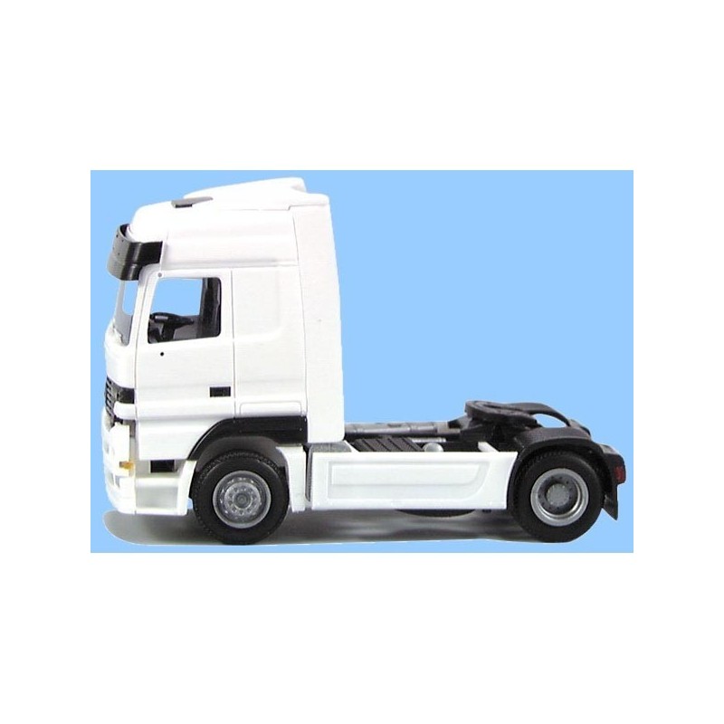 Model redukcyjny MB Actros, skala 1:87, biały.