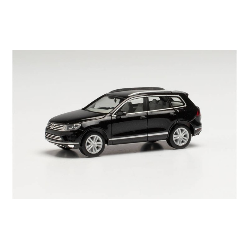 VW Touareg, skala 1:87, czarny metalik.