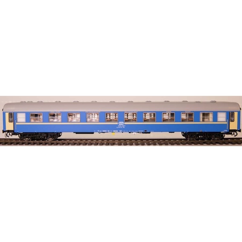 Model redukcyjny wagonu kuszetki 2. kl. 111Ab Kraków PKP, skala 1:87, epoka Vc, niebieski z białymi detalami.