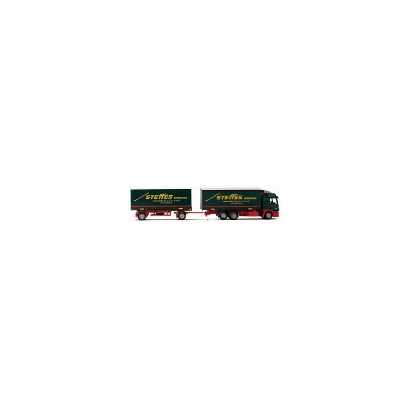 Model redukcyjny Mercedes-Benz Actros MP2 L - G-WKHZ, skala 1:87, AWM. Zielone kontenery z logo Steffes.