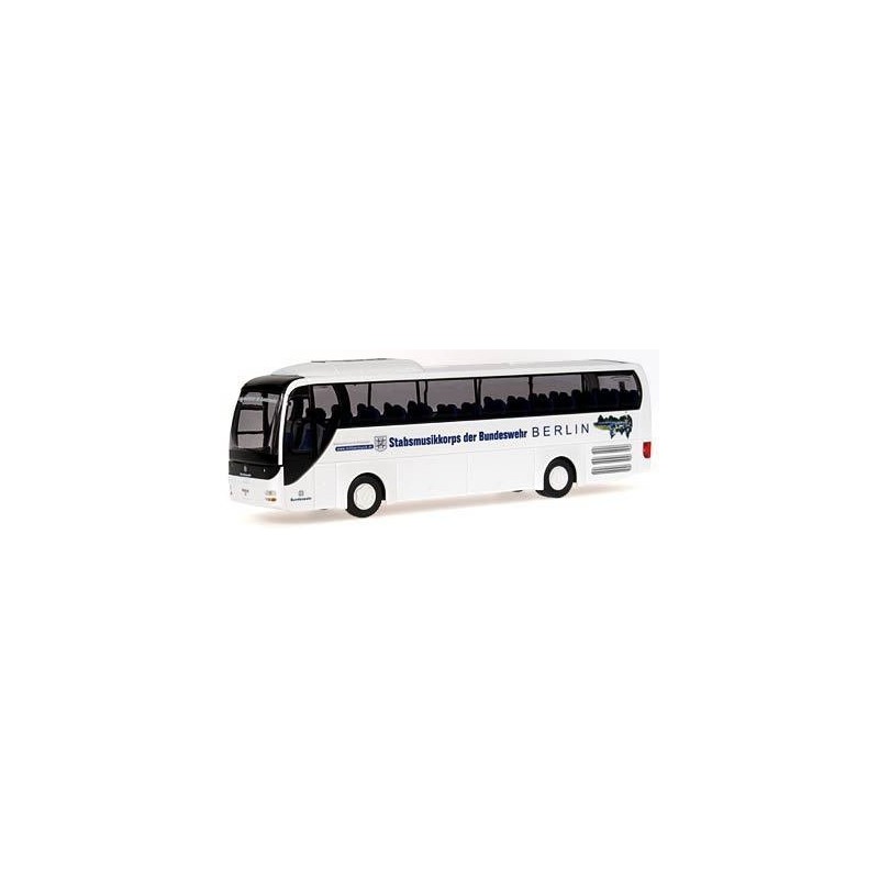 Model autobusu MAN Lion's Coach, skala 1:87, biały z czarnymi oknami i logo Stabsmusikkorps der Bundeswehr Berlin.