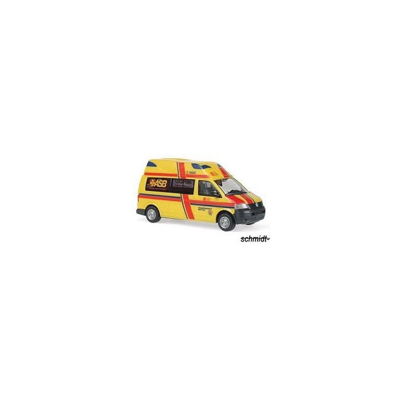 Model W T5 Hornis, ASB Ulm, skala 1/87, Schmidt. Żółty ambulans z czerwonymi pasami.
