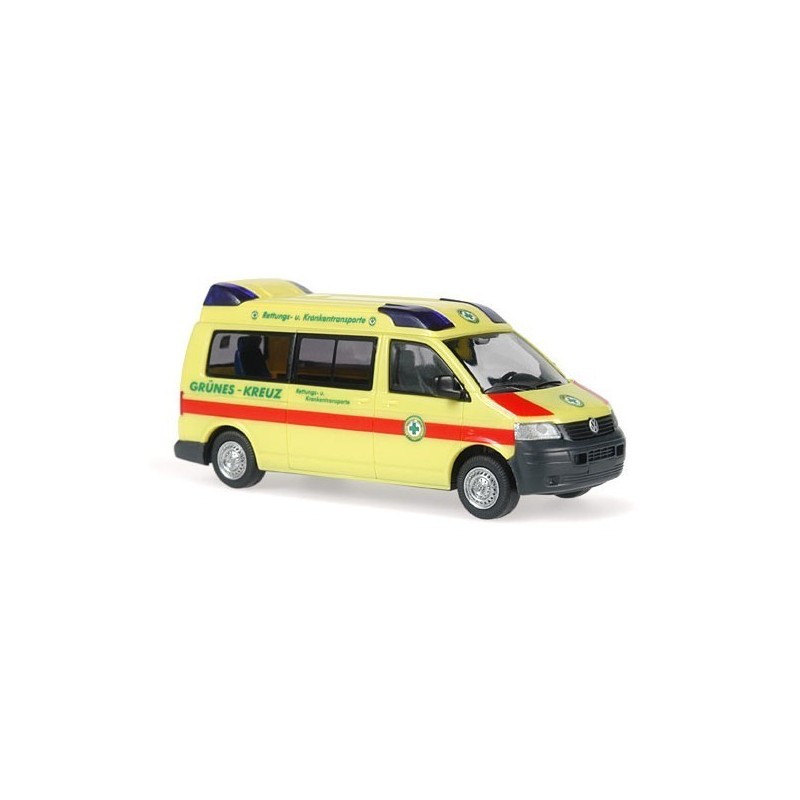 Model ambulansu VW T5, skala 1:87, Hornis M. Żółty z czerwonym paskiem i logotypem "Grünes Kreuz".